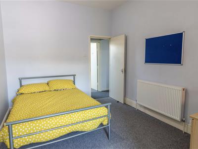 Picture 18